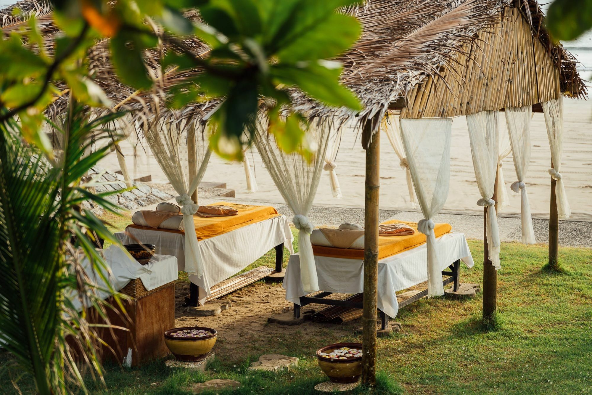 Aureum Palace Hotel & Resort Ngwe Saung หง่วยวง ภายนอก รูปภาพ
